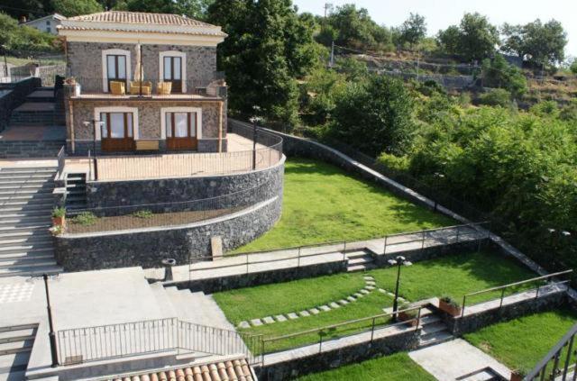 Гостьовий будинок Antico Borgo Petralia Цафферана-Етнеа Екстер'єр фото