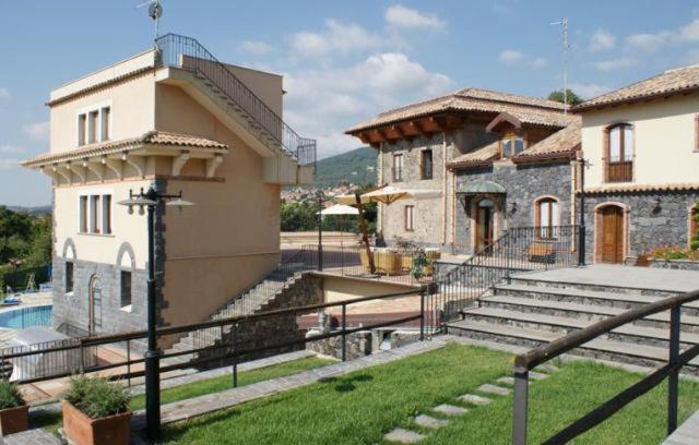 Гостьовий будинок Antico Borgo Petralia Цафферана-Етнеа Екстер'єр фото